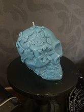 Load image into Gallery viewer, Lychee &amp; Guava Sorbet Day of Dead Skull Candle