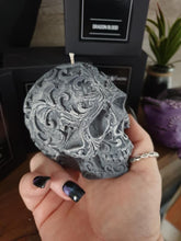 Load image into Gallery viewer, Blue Sage &amp; Seasalt Filigree Skull Candle