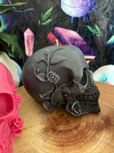 Load image into Gallery viewer, Frankincense Rose Skull Candle