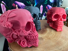 Load image into Gallery viewer, Clove &amp; Sandalwood Rose Skull Candle