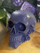 Load image into Gallery viewer, Black Raspberry &amp; Vanilla - Rose Skull Candle